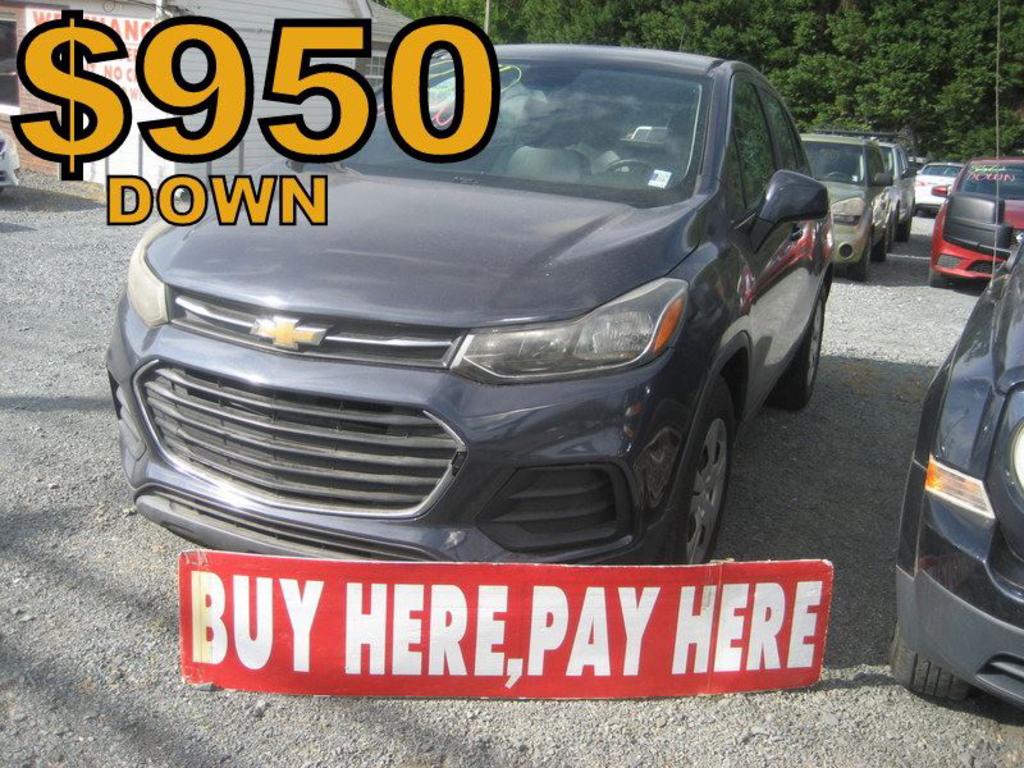 2018 Chevrolet Trax LS's photo